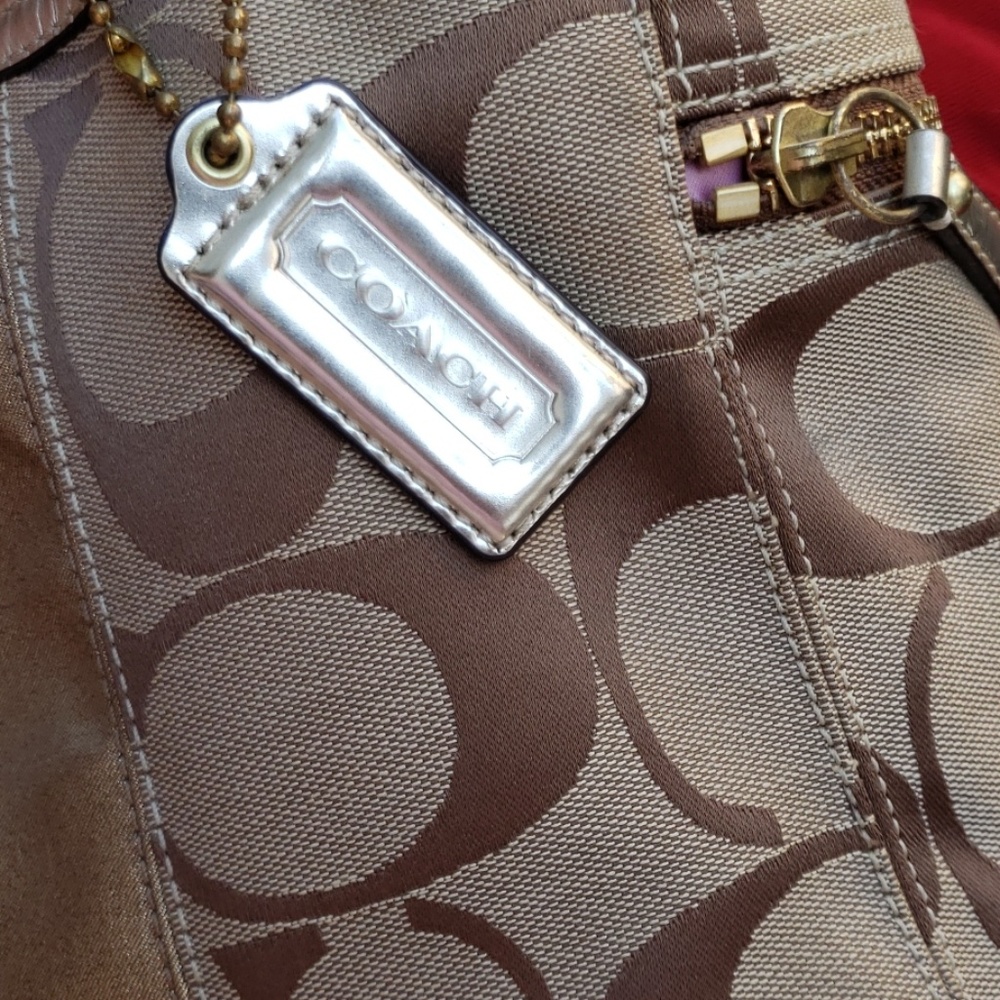 Coach Purse - Picture 7 of 8